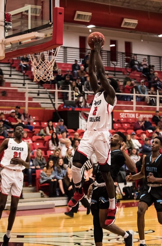 Ayo dunking at Casper College, USA